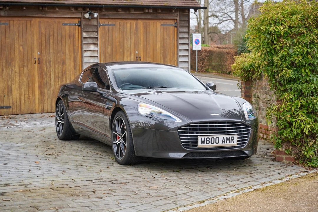 2013 Aston Martin Rapide - Image 17 of 30