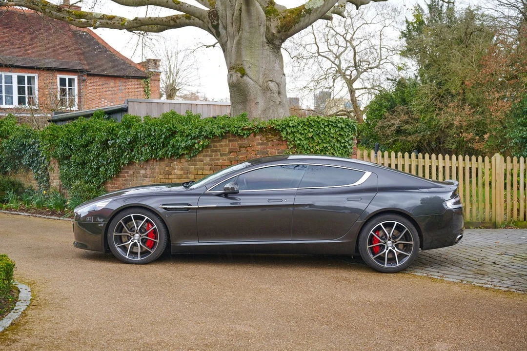 2013 Aston Martin Rapide - Image 19 of 30