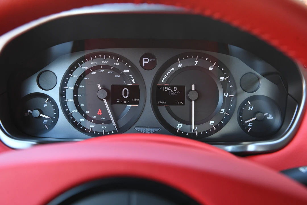 2013 Aston Martin Vanquish 2nd Gen - Image 12 of 31