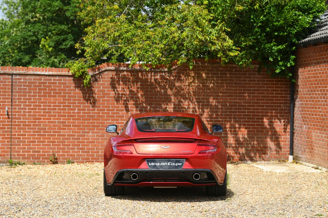 2013 Aston Martin Vanquish 2nd Gen - Image 8 of 31