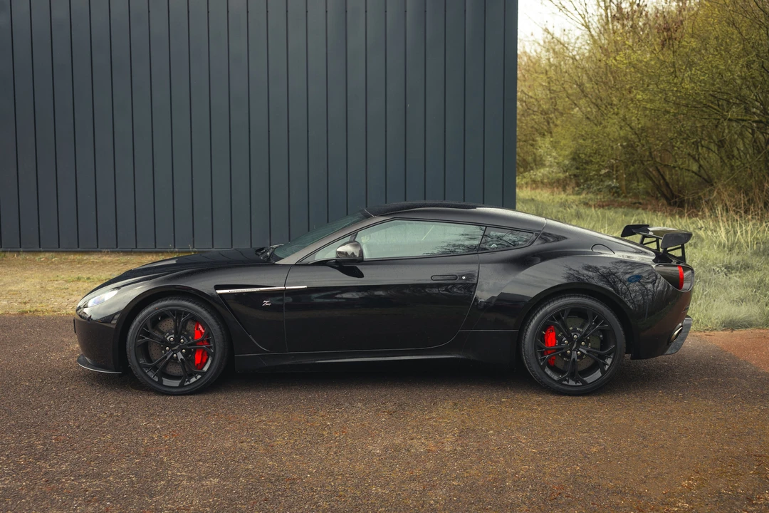 2013 Aston Martin Virage (2011-2012) - Image 19 of 31
