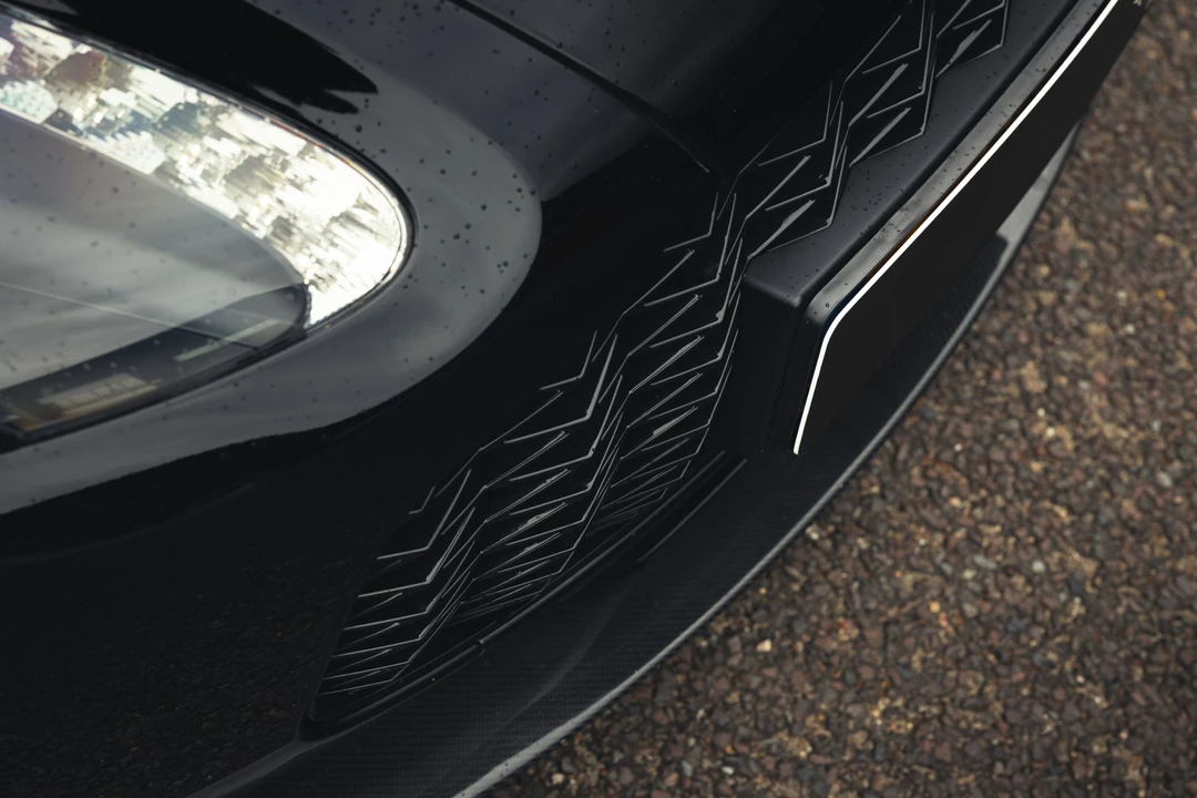 2013 Aston Martin Virage (2011-2012) - Image 7 of 31