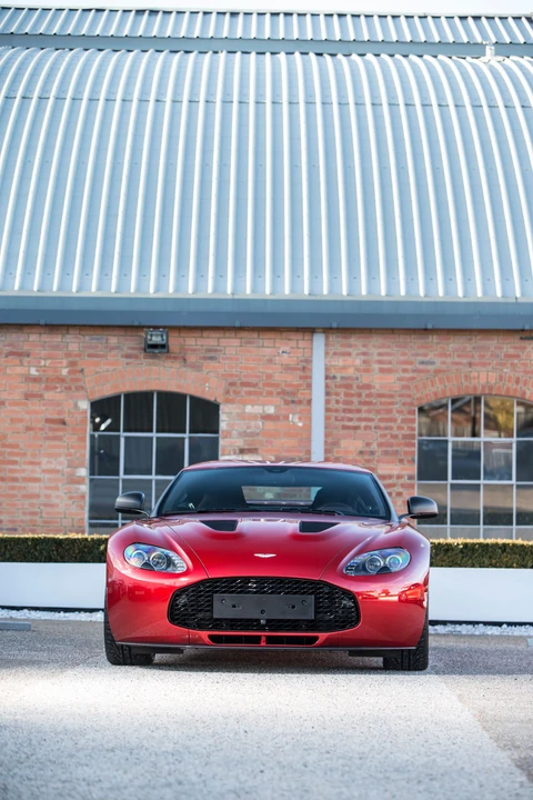 2013 Aston Martin Vantage - Image 6 of 27