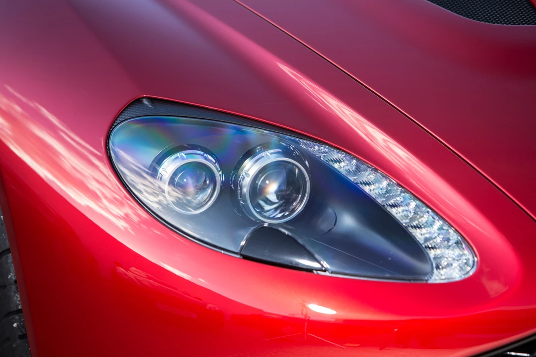 2013 Aston Martin Vantage - Image 5 of 27