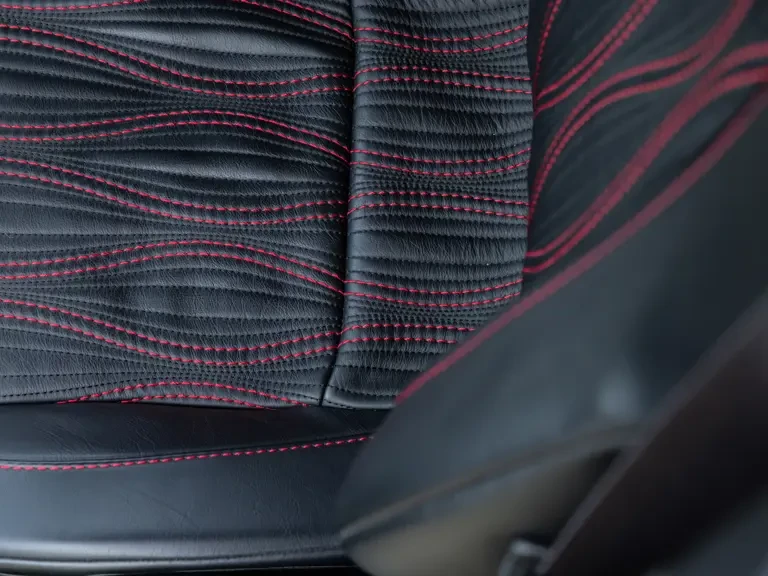 2013 Aston Martin V12 Vantage (2010-2018) - Image 25 of 31
