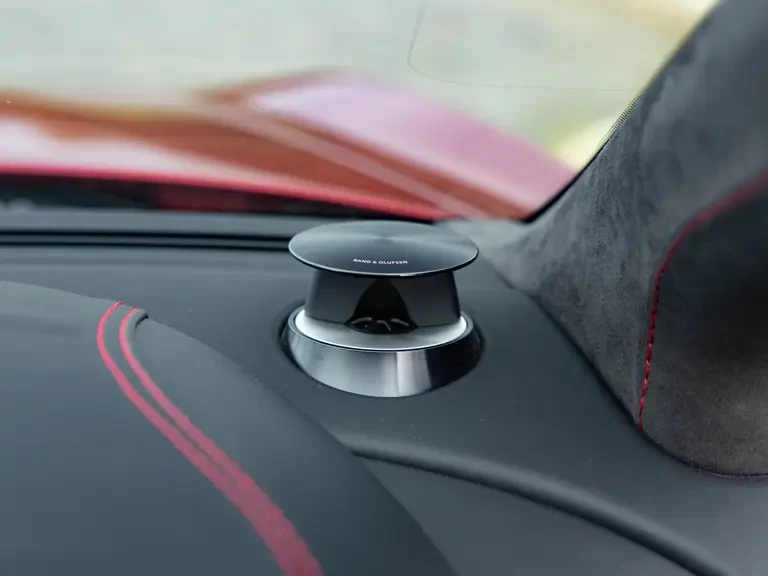 2013 Aston Martin V12 Vantage (2010-2018) - Image 29 of 31