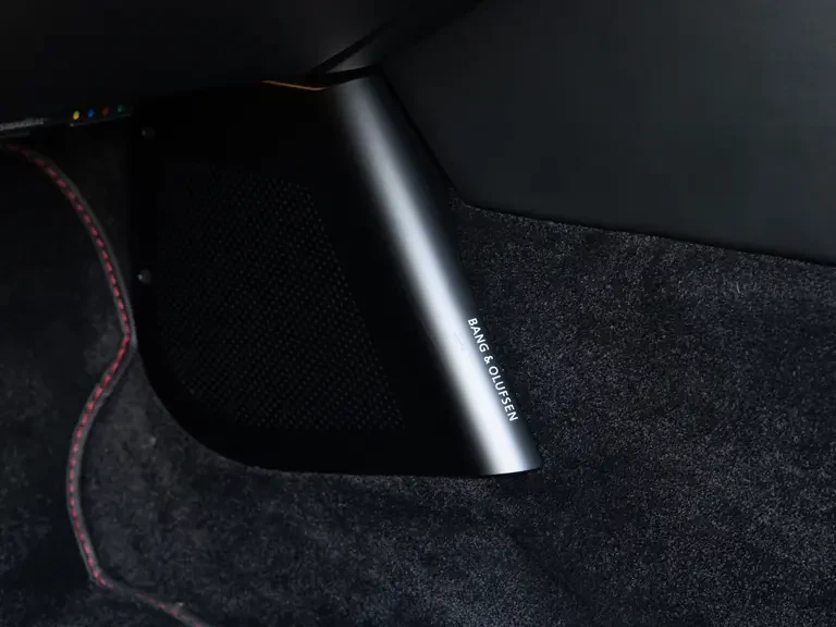 2013 Aston Martin V12 Vantage (2010-2018) - Image 27 of 31