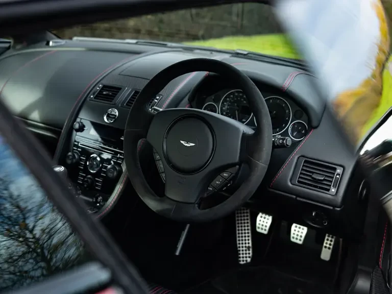 2013 Aston Martin V12 Vantage (2010-2018) - Image 13 of 31