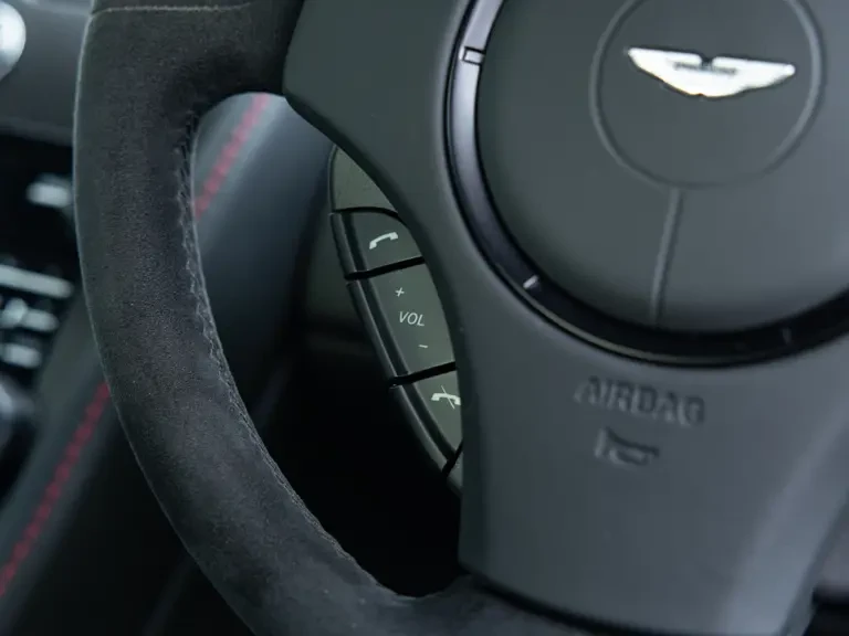 2013 Aston Martin V12 Vantage (2010-2018) - Image 23 of 31