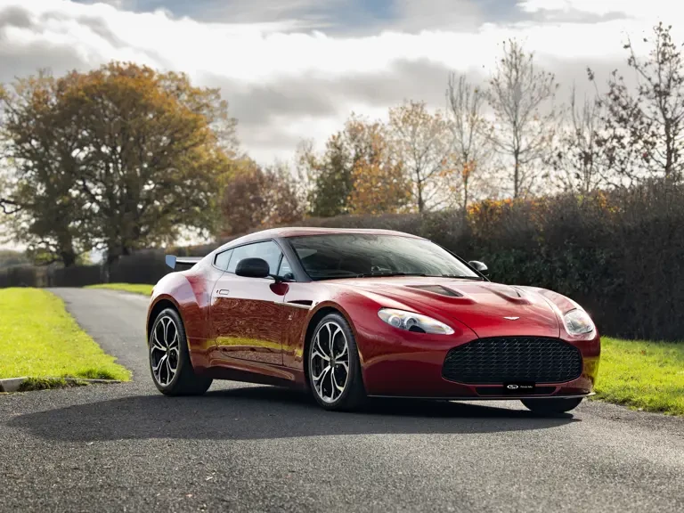 2013 Aston Martin V12 Vantage (2010-2018) - Image 2 of 31