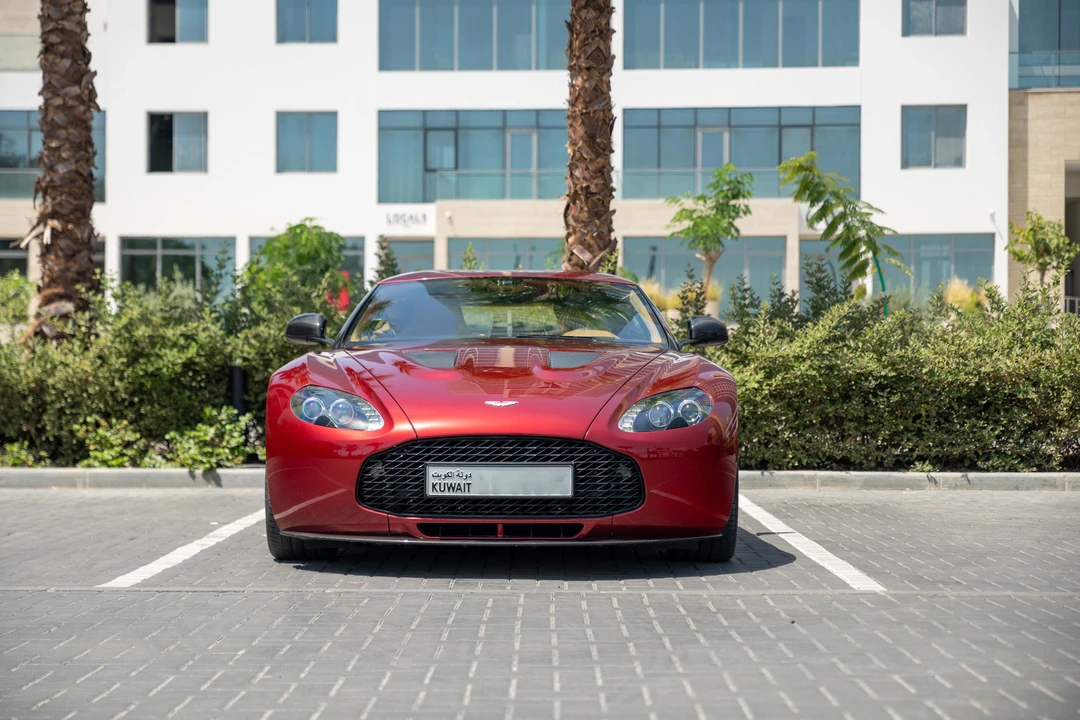 2013 Aston Martin - Image 3 of 31