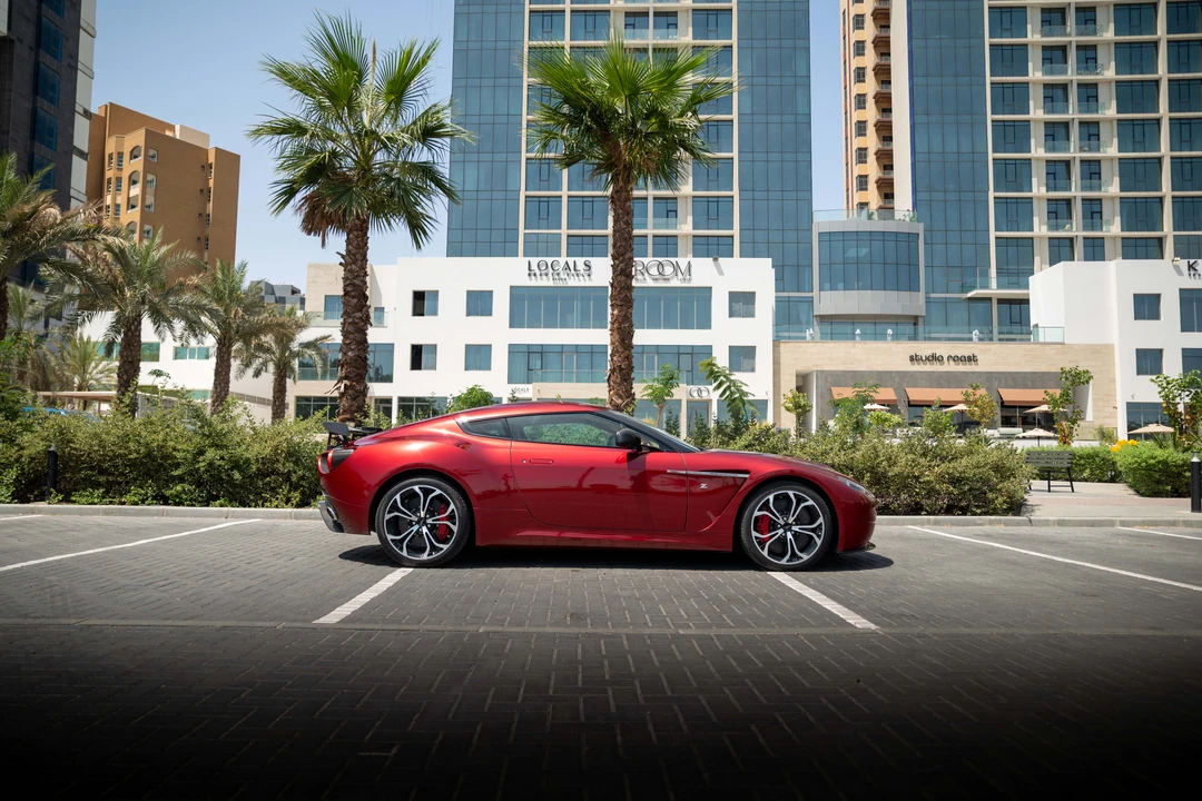 2013 Aston Martin - Image 8 of 31