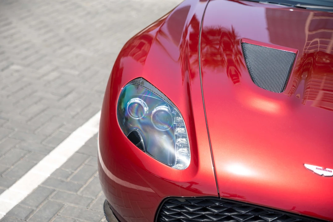 2013 Aston Martin - Image 18 of 31