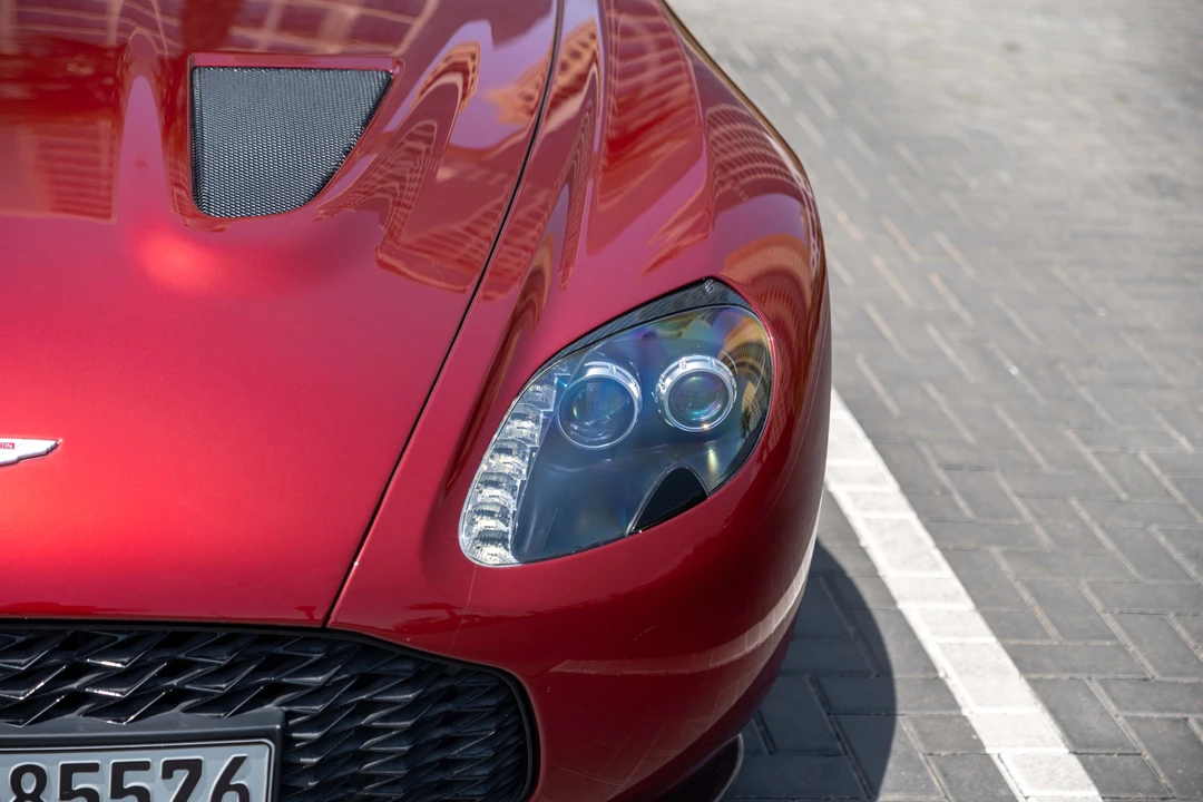 2013 Aston Martin - Image 20 of 31