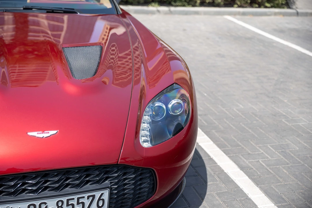 2013 Aston Martin - Image 21 of 31