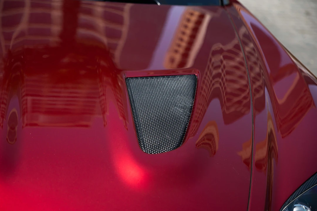 2013 Aston Martin - Image 24 of 31