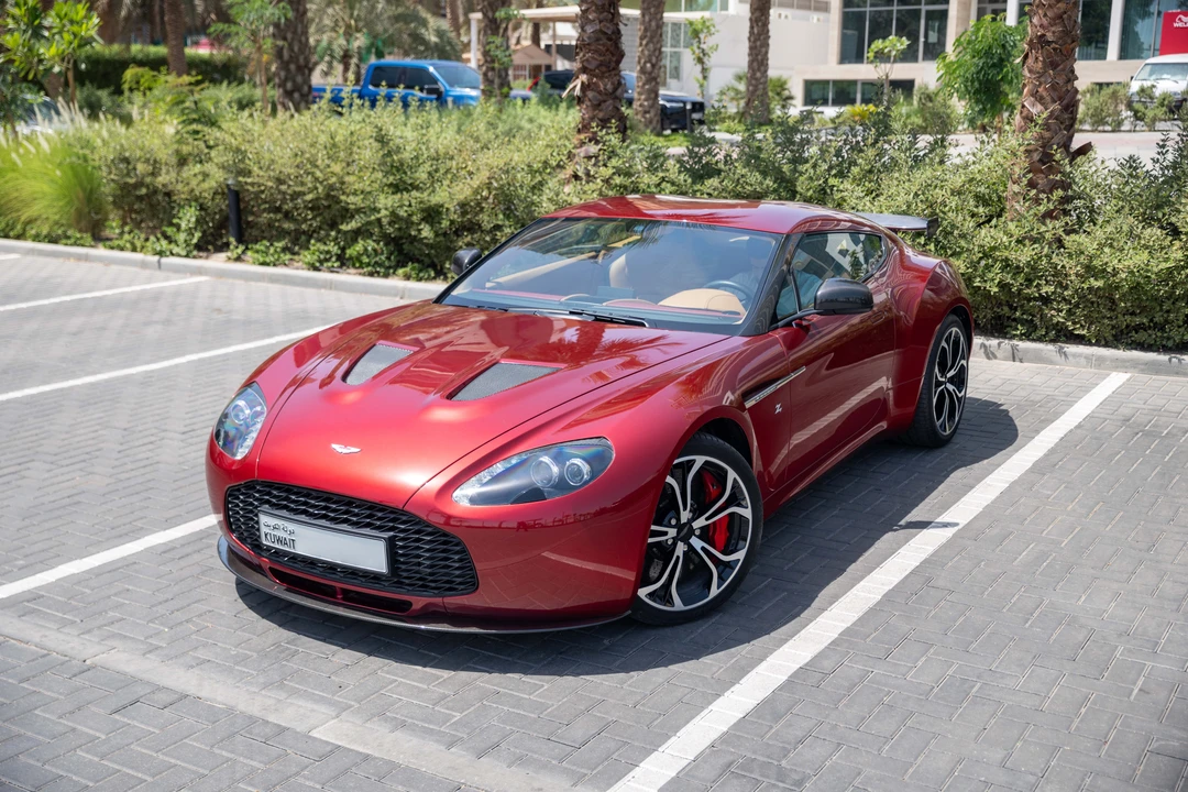 2013 Aston Martin - Image 11 of 31