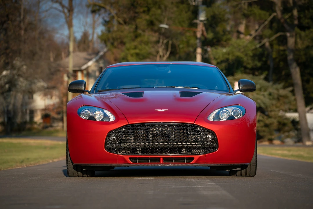 2013 Aston Martin V12 Vantage (2010-2018) - Image 3 of 31