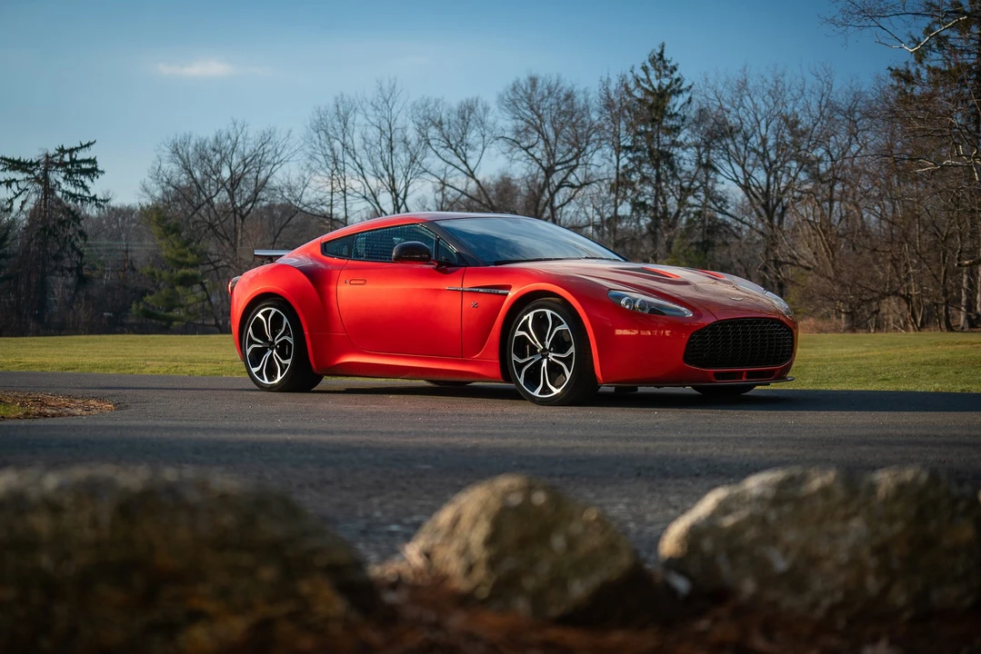 2013 Aston Martin V12 Vantage (2010-2018) - Image 4 of 31