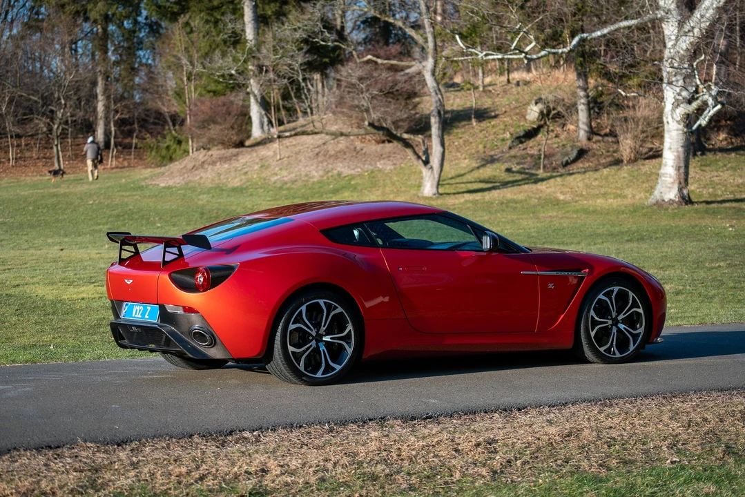 2013 Aston Martin V12 Vantage (2010-2018) - Image 7 of 31