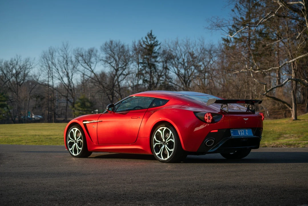 2013 Aston Martin V12 Vantage (2010-2018) - Image 11 of 31