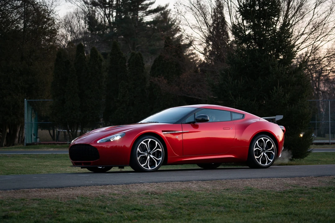 2013 Aston Martin V12 Vantage (2010-2018) - Image 14 of 31