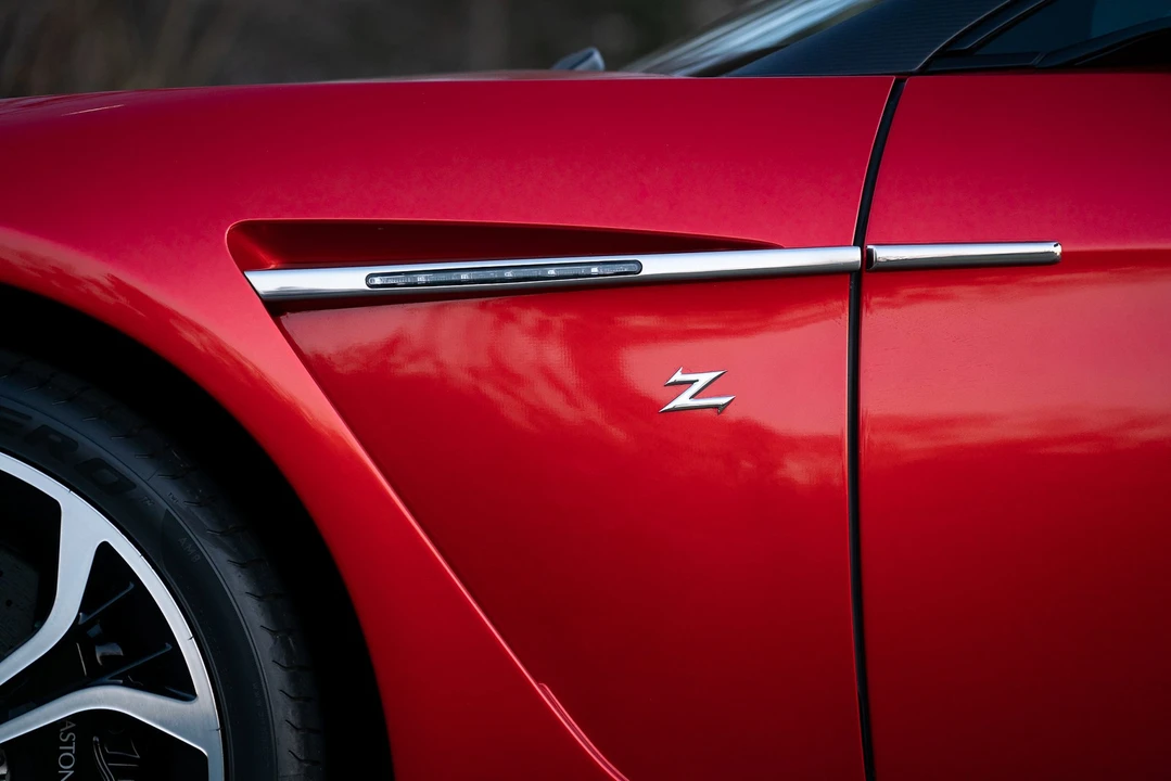 2013 Aston Martin V12 Vantage (2010-2018) - Image 29 of 31