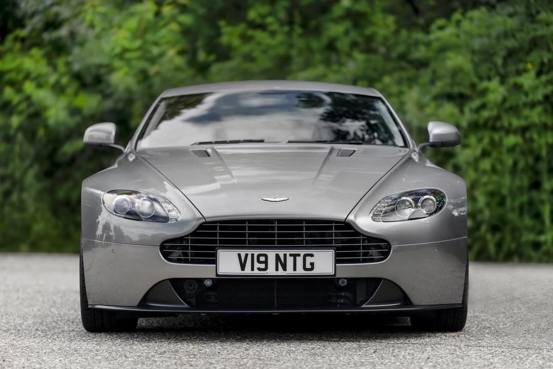 2013 Aston Martin V8 Vantage (2006-2017) - Image 10 of 31