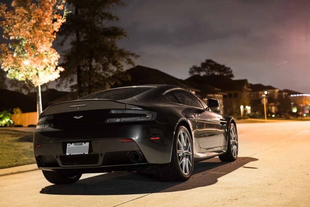 2013 Aston Martin V8 Vantage (2006-2017) - Image 3 of 9