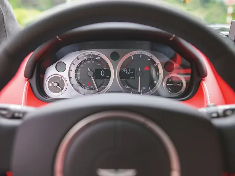 2013 Aston Martin V8 Vantage (2006-2017) - Image 25 of 31