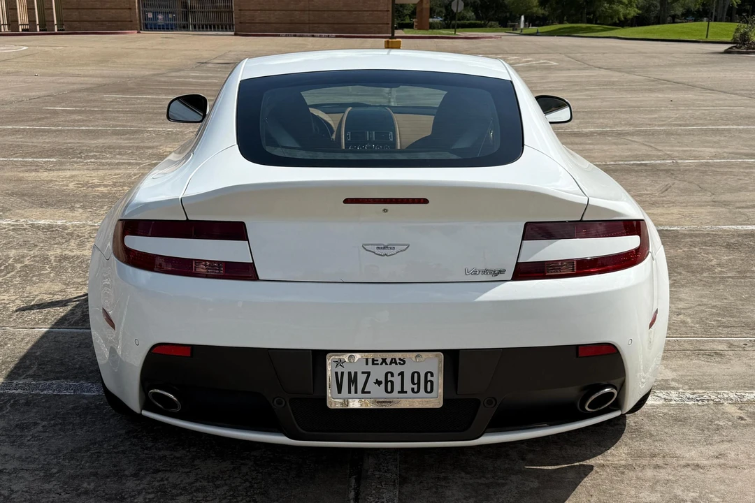 2013 Aston Martin V8 Vantage (2006-2017) - Image 5 of 31
