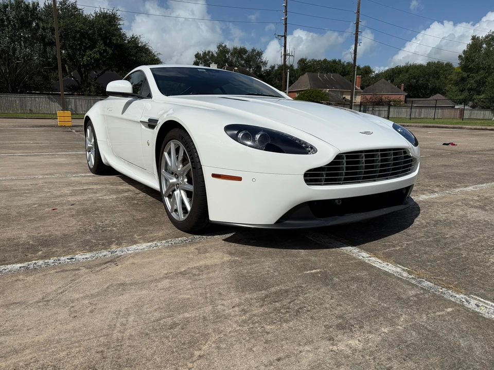 2013 Aston Martin V8 Vantage (2006-2017) - Image 13 of 31