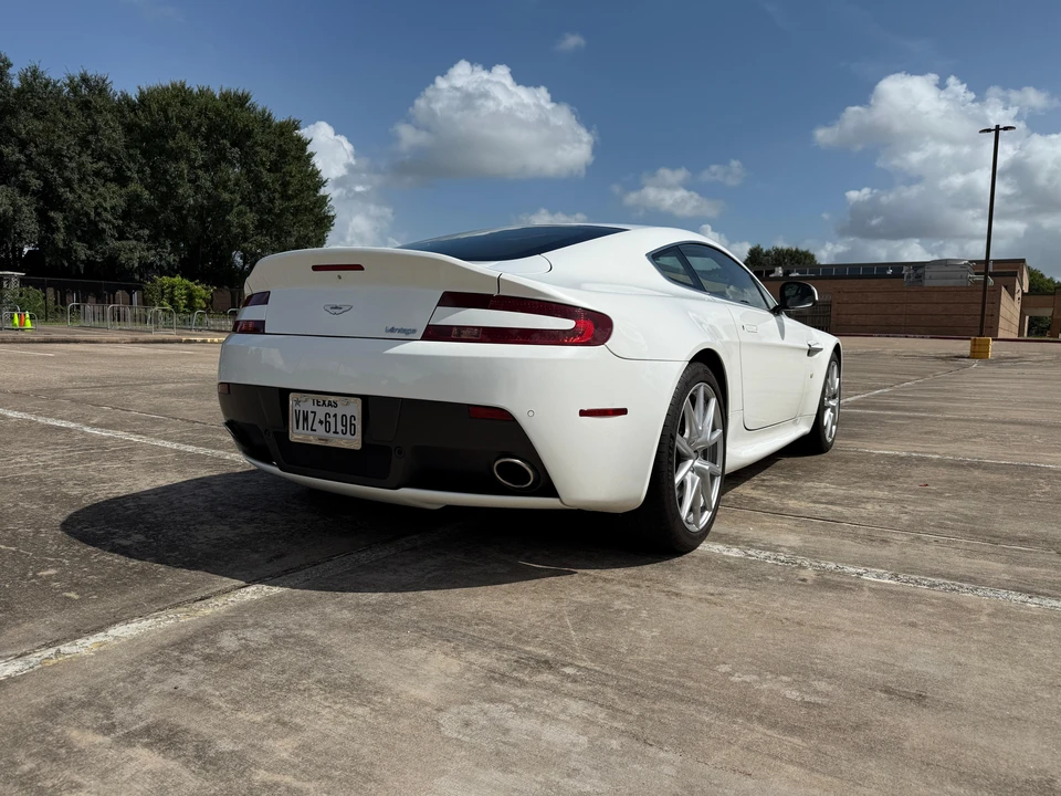 2013 Aston Martin V8 Vantage (2006-2017) - Image 11 of 31