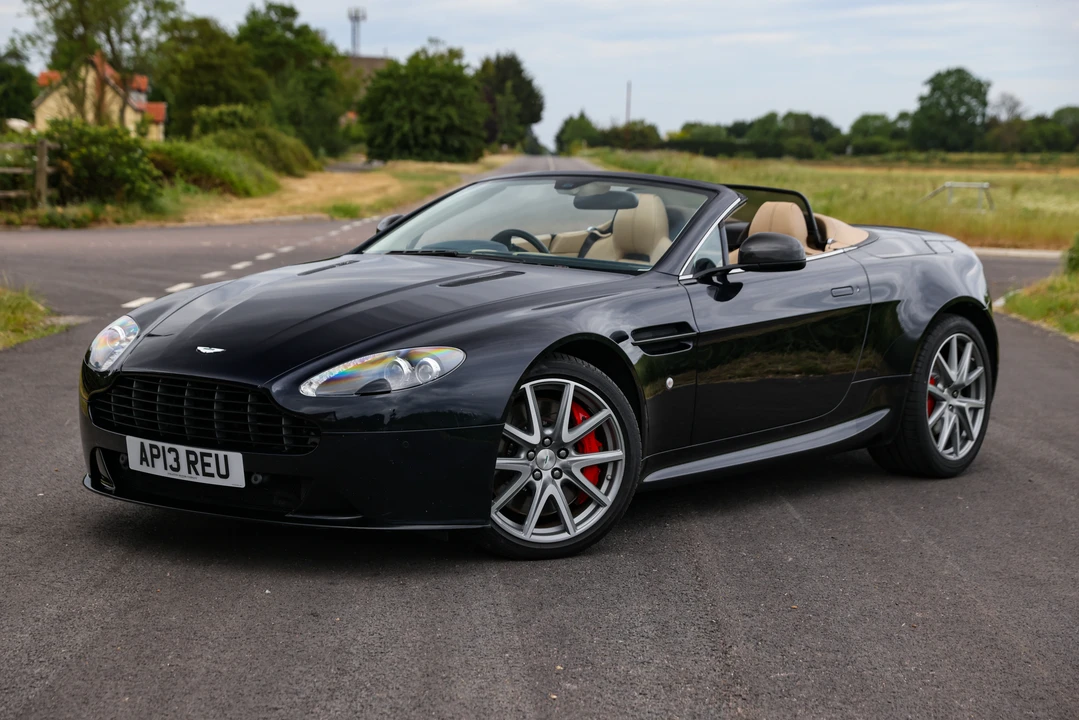 2013 Aston Martin V8 Vantage (2006-2017) - Image 3 of 31