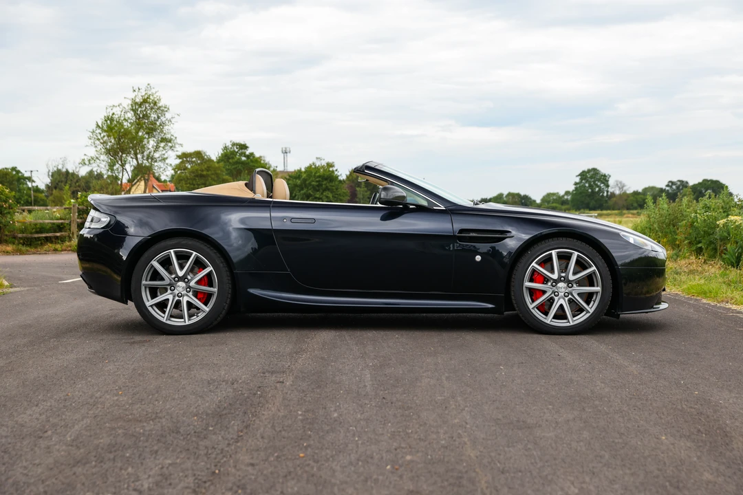 2013 Aston Martin V8 Vantage (2006-2017) - Image 18 of 31
