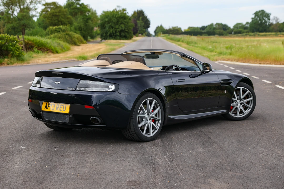 2013 Aston Martin V8 Vantage (2006-2017) - Image 7 of 31