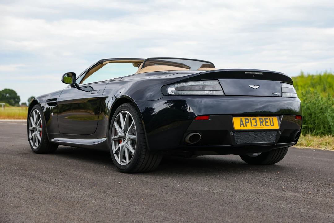 2013 Aston Martin V8 Vantage (2006-2017) - Image 5 of 31