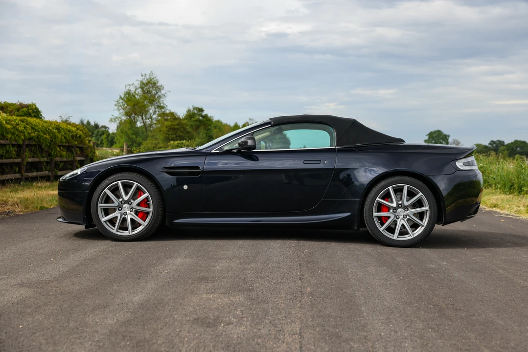 2013 Aston Martin V8 Vantage (2006-2017) - Image 23 of 31