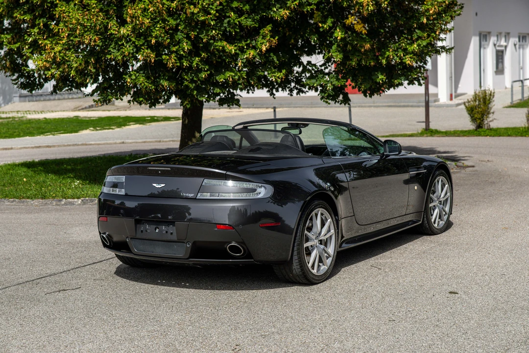 1999 Aston Martin Vantage - Image 7 of 31