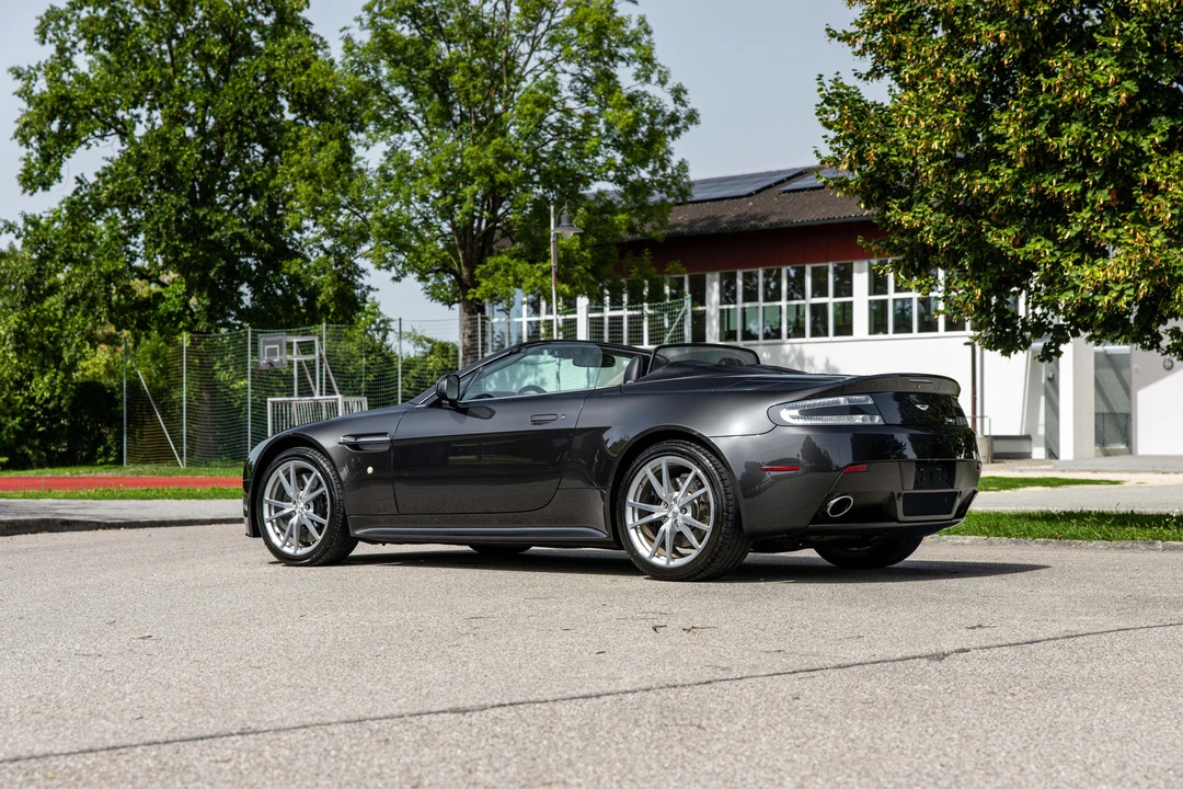 1999 Aston Martin Vantage - Image 21 of 31