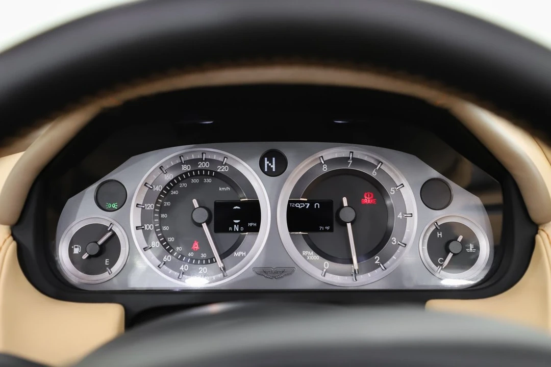 2013 Aston Martin V8 Vantage (2006-2017) - Image 16 of 31
