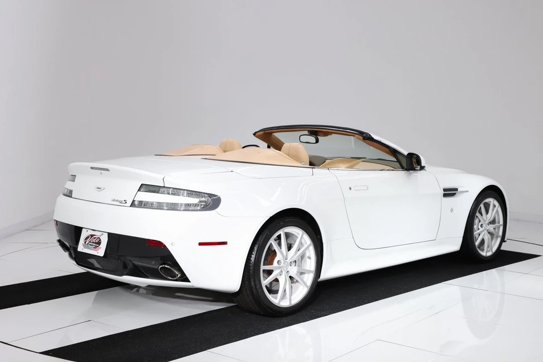 2013 Aston Martin V8 Vantage (2006-2017) - Image 6 of 31