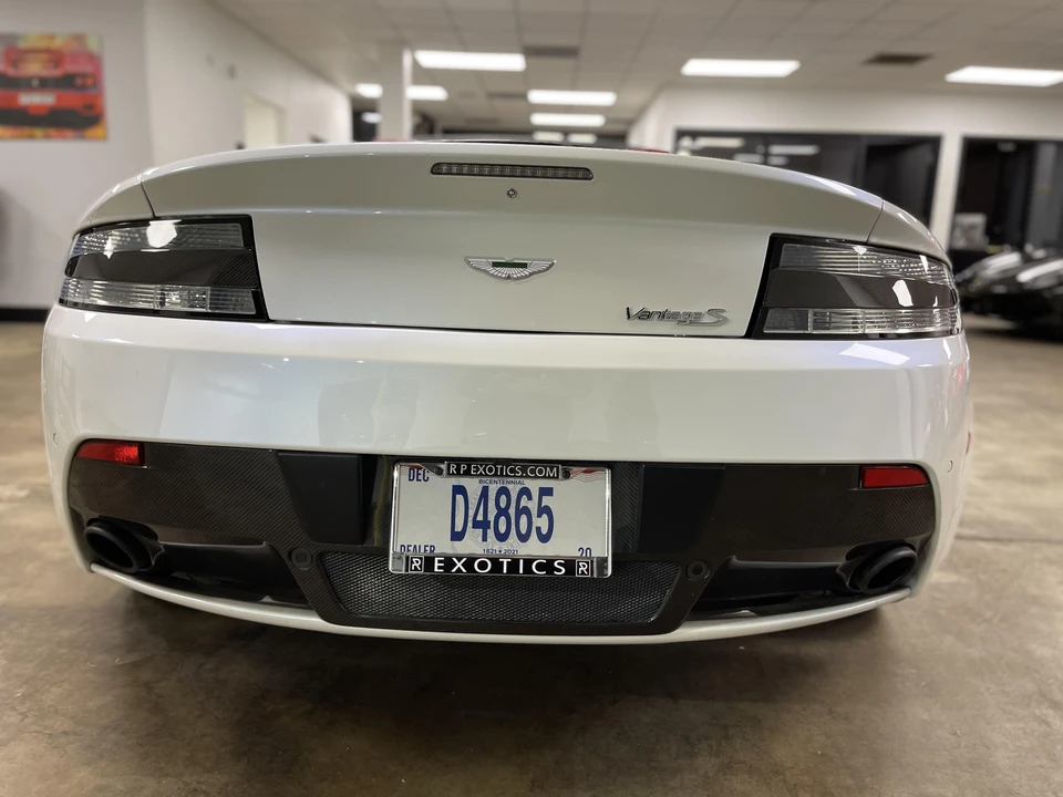 2013 Aston Martin V8 Vantage (2006-2017) - Image 19 of 20