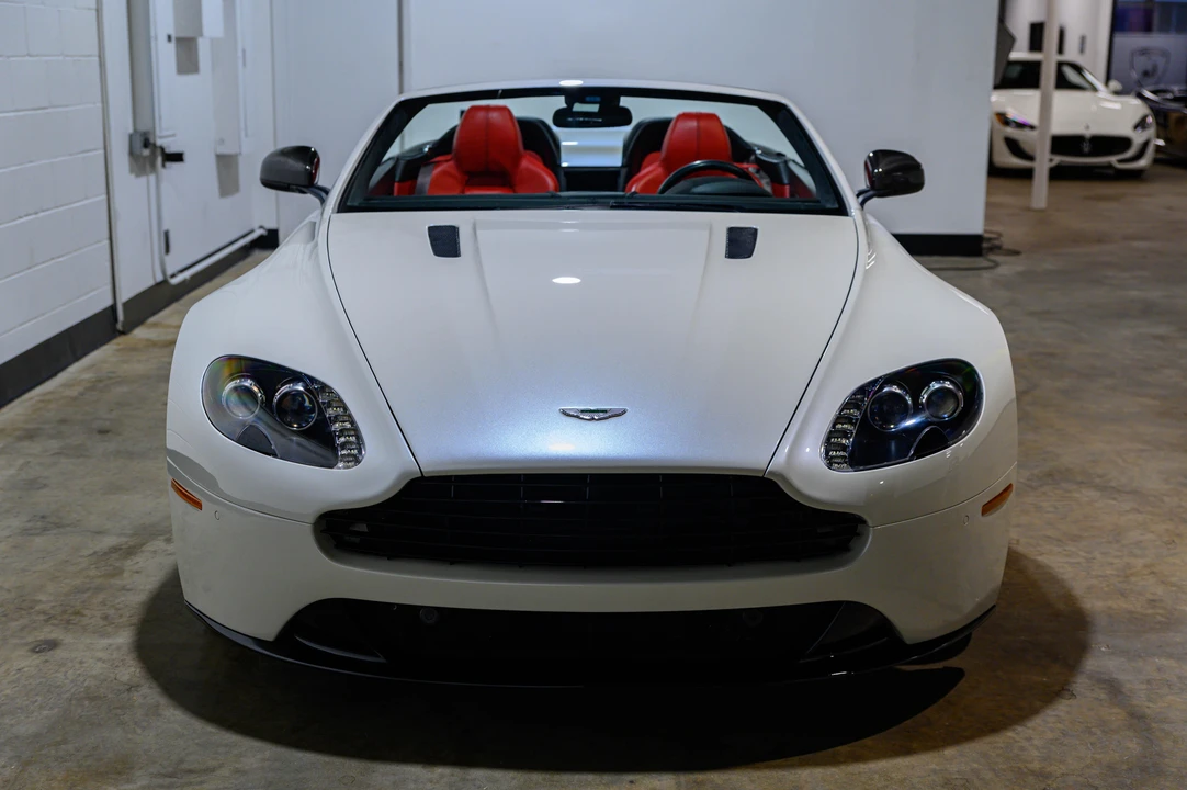 2013 Aston Martin V8 Vantage (2006-2017) - Image 2 of 20