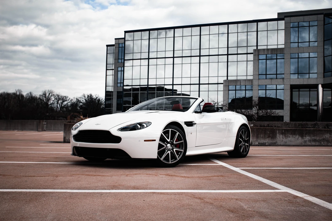 2013 Aston Martin V8 Vantage (2006-2017) - Image 7 of 20
