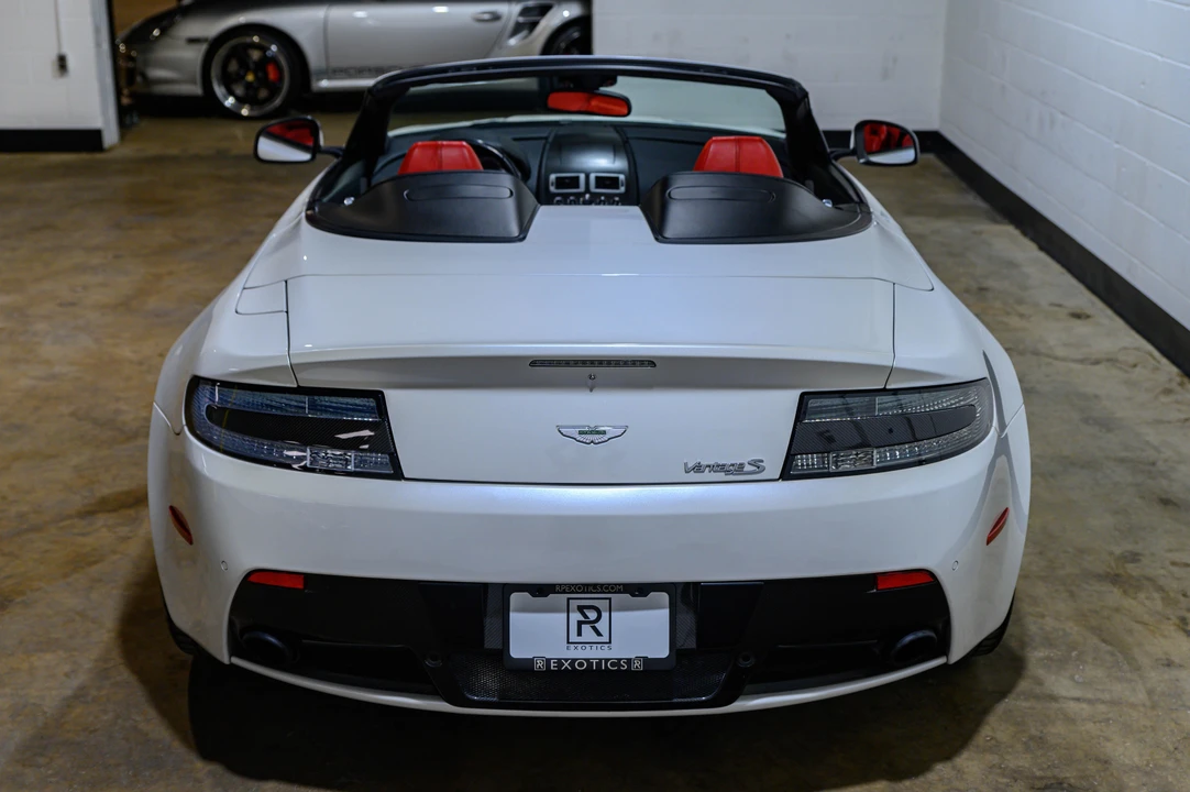 2013 Aston Martin V8 Vantage (2006-2017) - Image 17 of 20