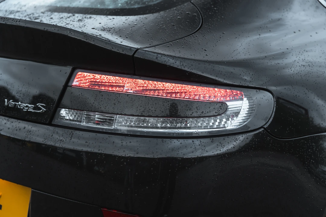 2013 Aston Martin V8 Vantage (2006-2017) - Image 31 of 31