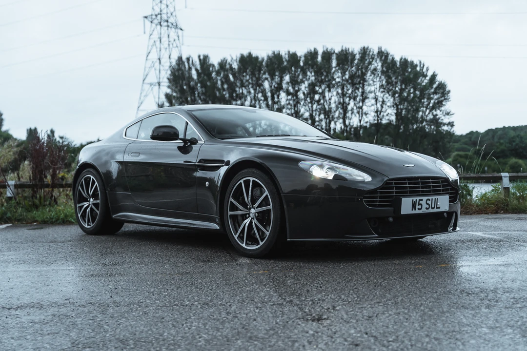 2013 Aston Martin V8 Vantage (2006-2017) - Image 8 of 31