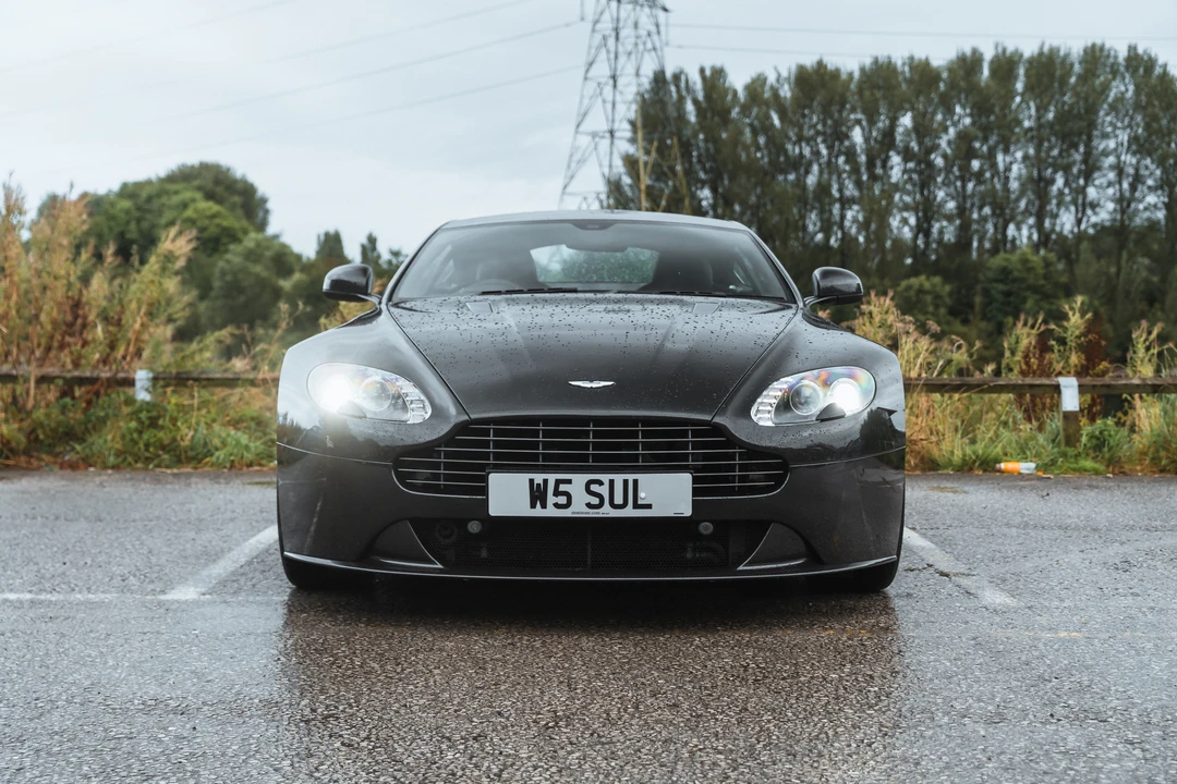 2013 Aston Martin V8 Vantage (2006-2017) - Image 9 of 31