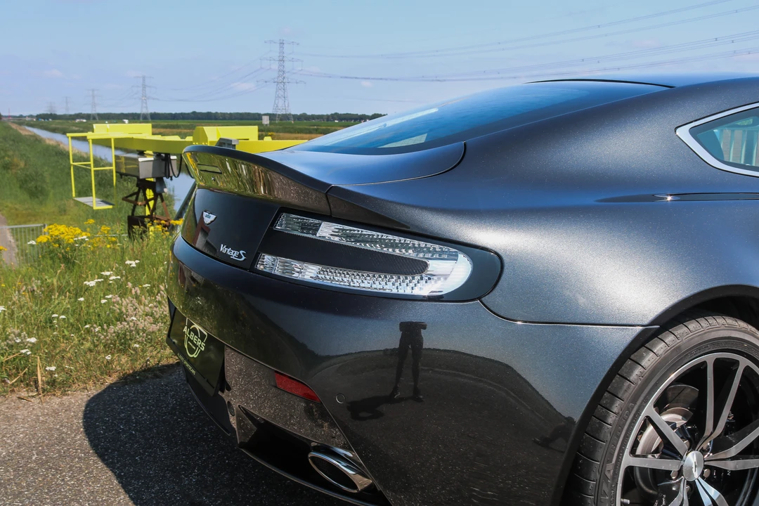 2013 Aston Martin V8 Vantage (2006-2017) - Image 24 of 31